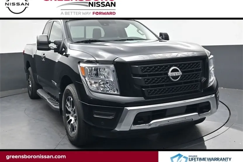 2024 Nissan Titan SV photo 1