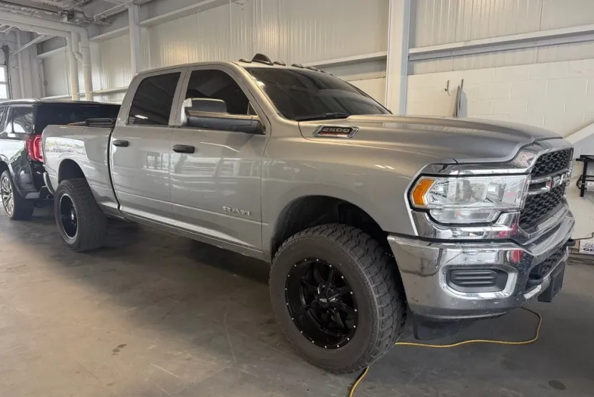 2021 Ram 2500 Tradesman photo 1