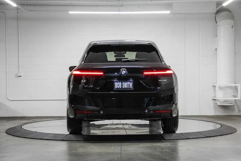 2026 Bmw iX photo 1