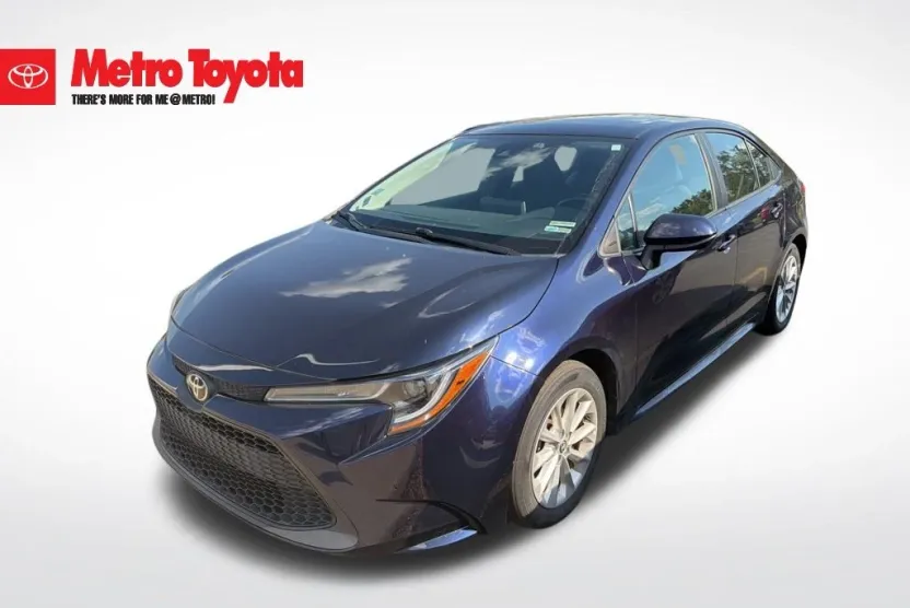 2020 Toyota Corolla LE Premium photo 1