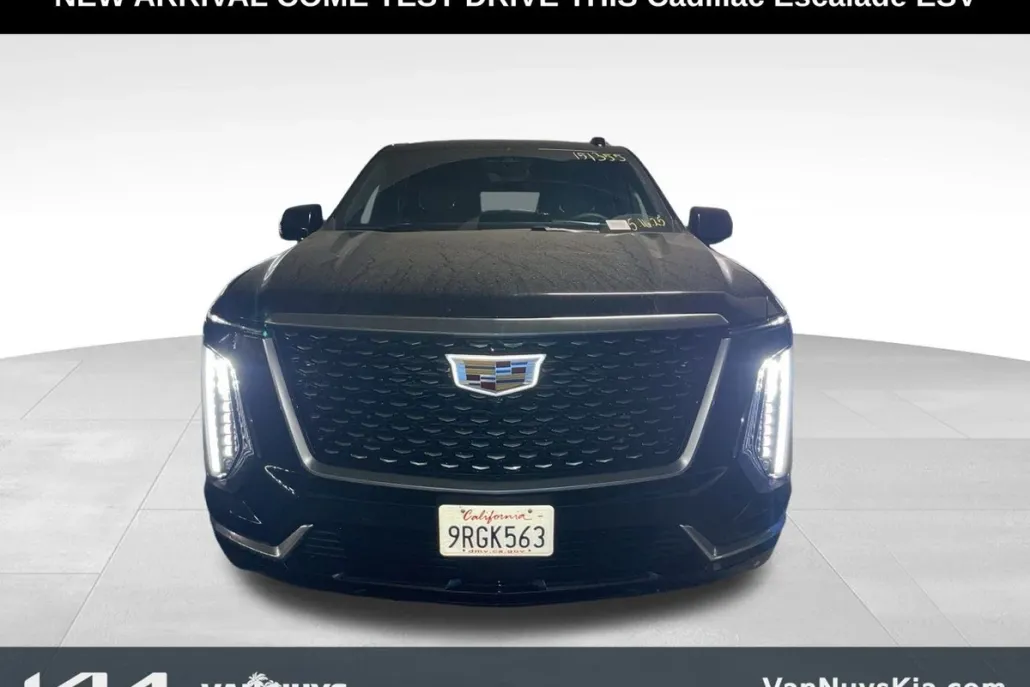 2025 Cadillac Escalade ESV Premium Luxury photo 1
