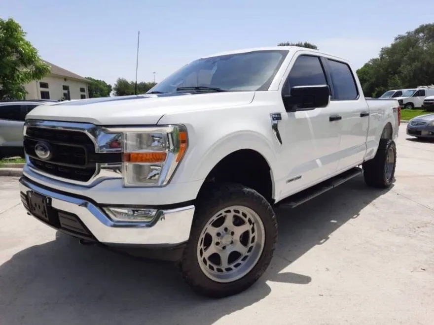 2021 Ford F-150 XLT photo 1