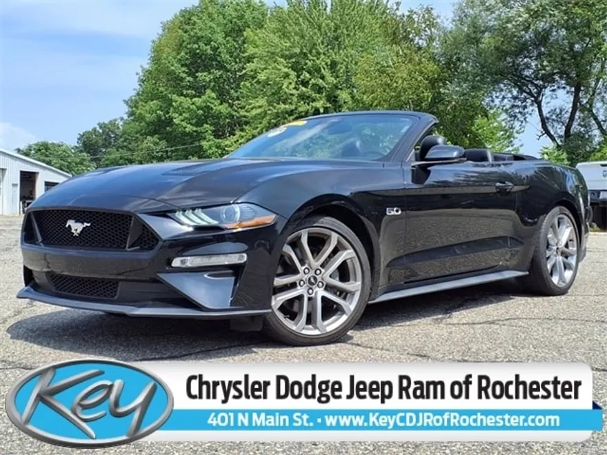 2021 Ford Mustang GT Premium Convertible photo 1
