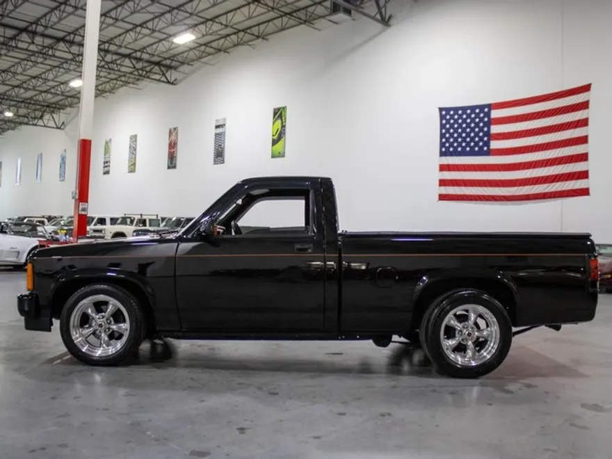1987 Dodge Dakota photo 1