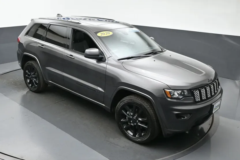 2020 Jeep Grand Cherokee Altitude photo 1