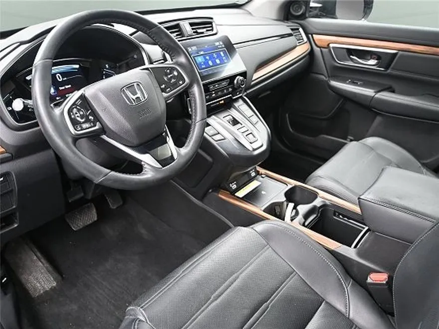 2022 Honda CR-V Hybrid Touring photo 1