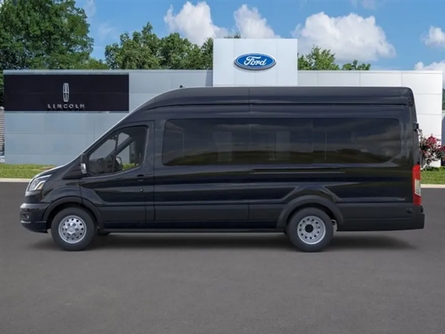 2025 Ford Transit photo 1