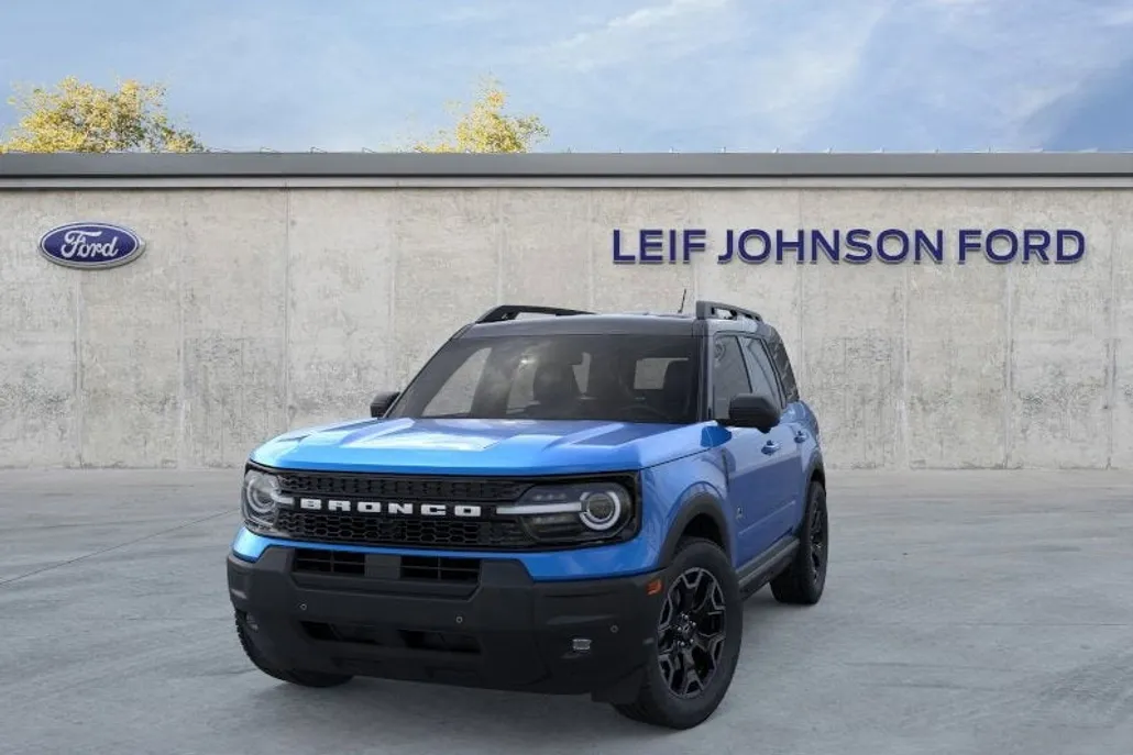 2025 Ford Bronco Sport Outer Banks photo 1