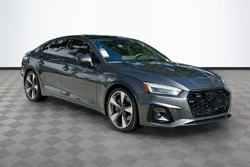 2021 Audi A5 S line Prestige photo 1