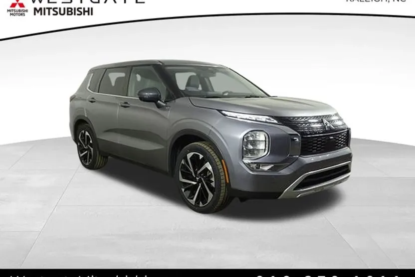 2022 Mitsubishi Outlander SE photo 1