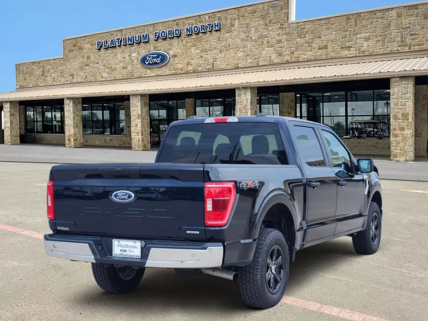 2023 Ford F-150 XLT photo 1