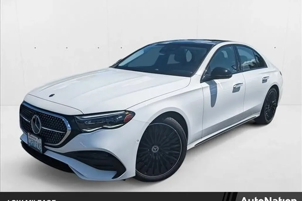 2025 Mercedes Benz E 350 4MATIC Sedan photo 1