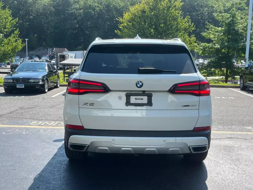 2022 Bmw X5 xDrive40i photo 1