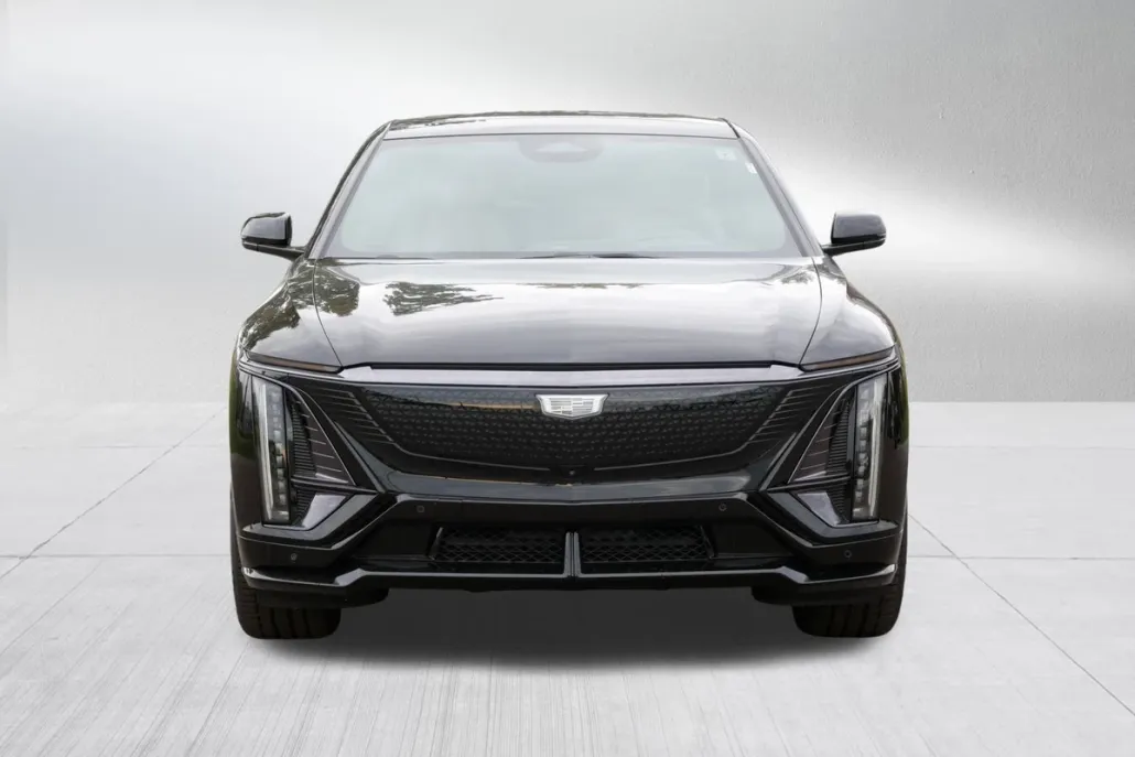 2026 Cadillac Lyriq photo 1