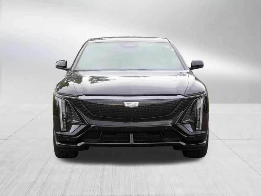 2026 Cadillac Lyriq photo 1