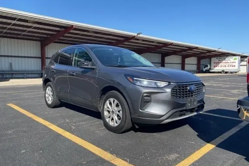 2023 Ford Escape Active photo 1