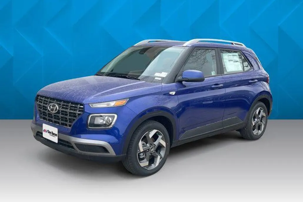 2025 Hyundai Venue SEL photo 1