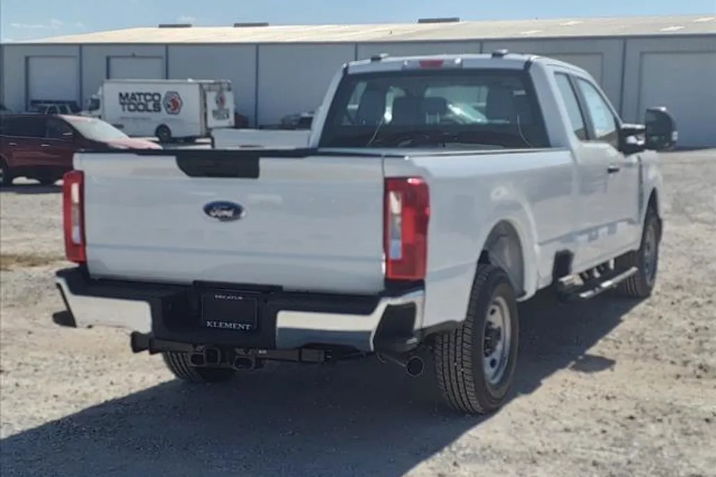 2024 Ford F-250 XL photo 1