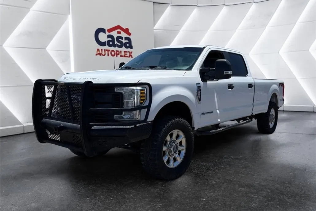 2019 Ford F-350 photo 1