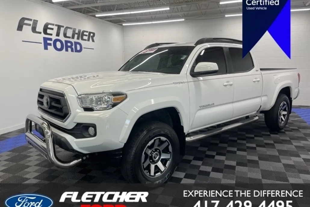 2021 Toyota Tacoma SR5 photo 1