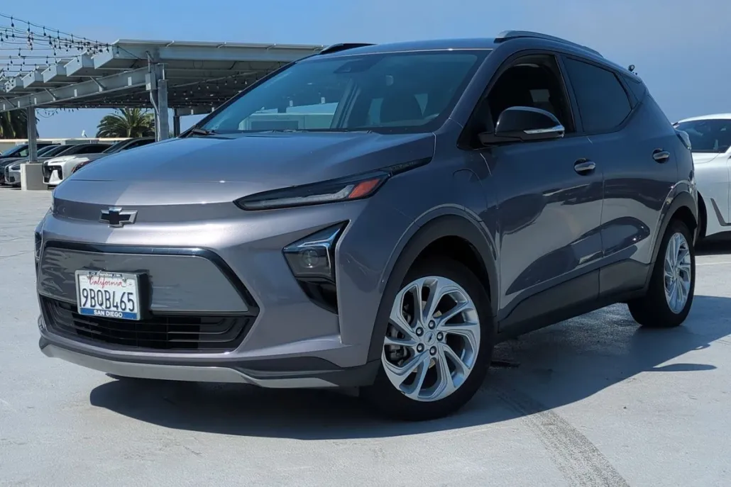 2022 Chevrolet Bolt EUV photo 1