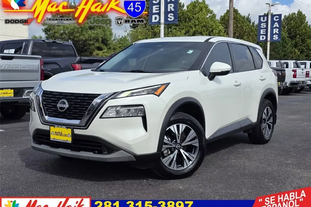 2022 Nissan Rogue SV photo 1