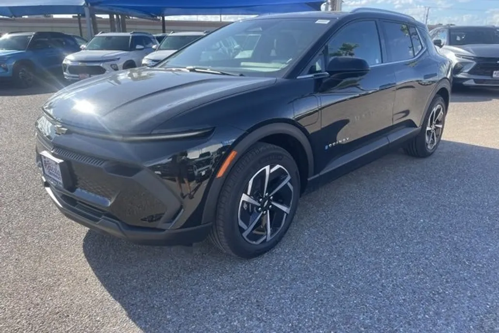2026 Chevrolet Equinox EV 1LT photo 1