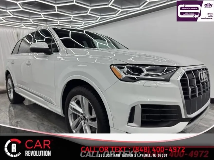2023 Audi Q7 Premium Plus photo 1