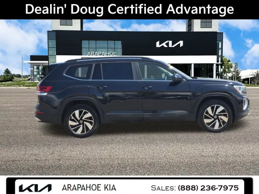 2024 Volkswagen Atlas SE Technology photo 1