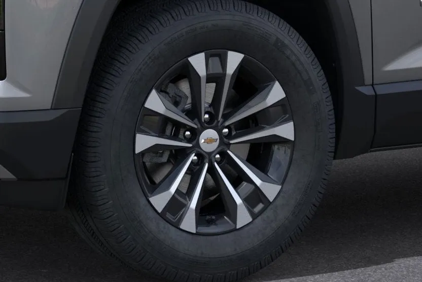 2026 Chevrolet Equinox LT photo 1