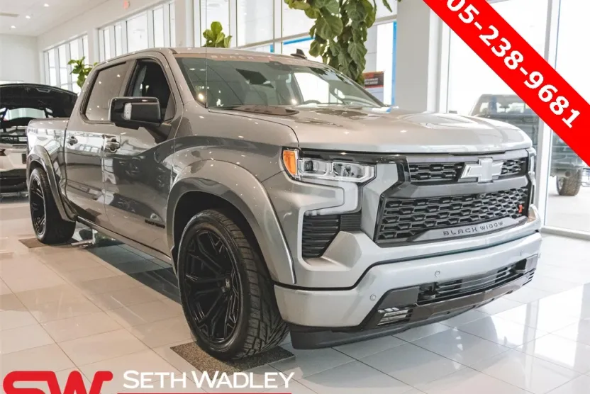 2025 Chevrolet Silverado 1500 RST photo 1