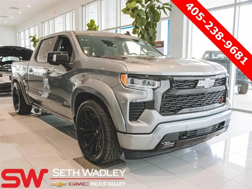2025 Chevrolet Silverado 1500 RST photo 1