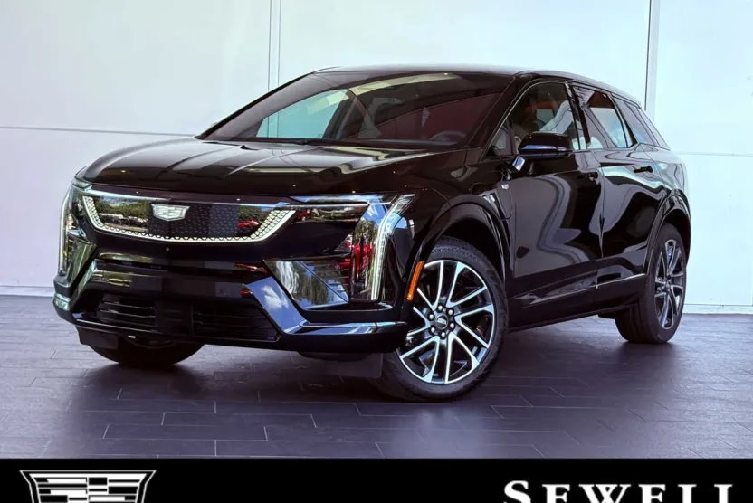 2025 Cadillac Optiq Sport photo 1