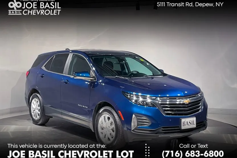 2022 Chevrolet Equinox LT photo 1