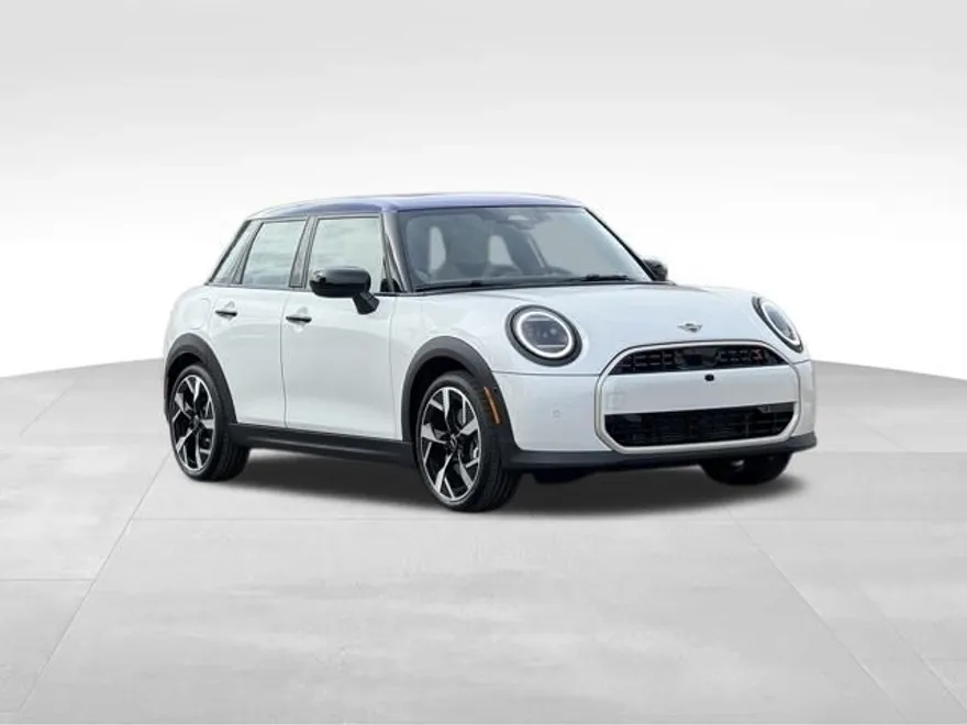 2026 Mini Cooper 4 Door Hardtop photo 1