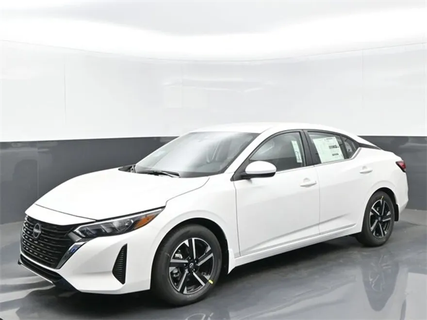 2025 Nissan Sentra SV photo 1