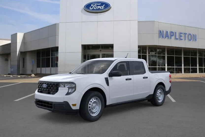 2025 Ford Maverick XL photo 1