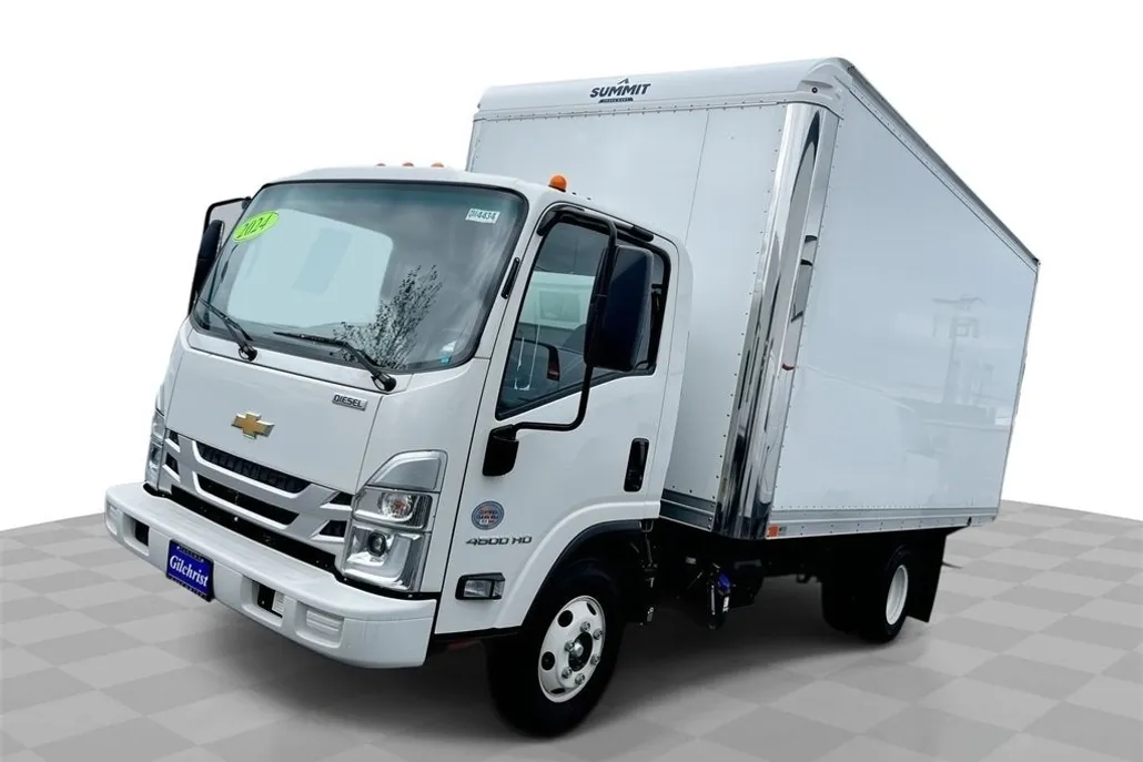 2024 Chevrolet Silverado 4500HD photo 1