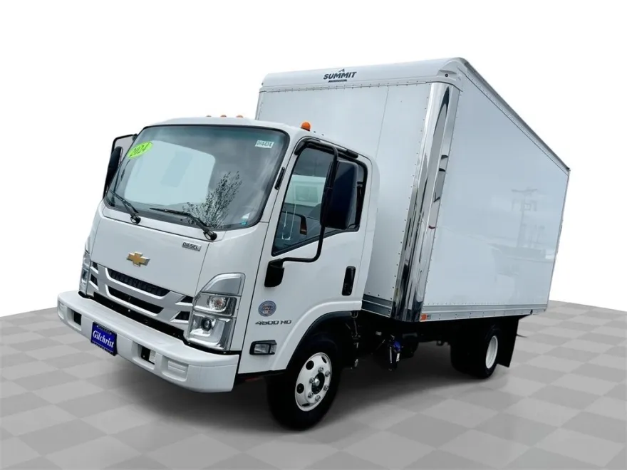 2024 Chevrolet Silverado 4500HD photo 1