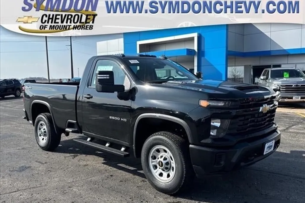 2025 Chevrolet Silverado 2500HD photo 1
