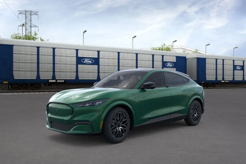 2025 Ford Mustang Mach-E Premium photo 1