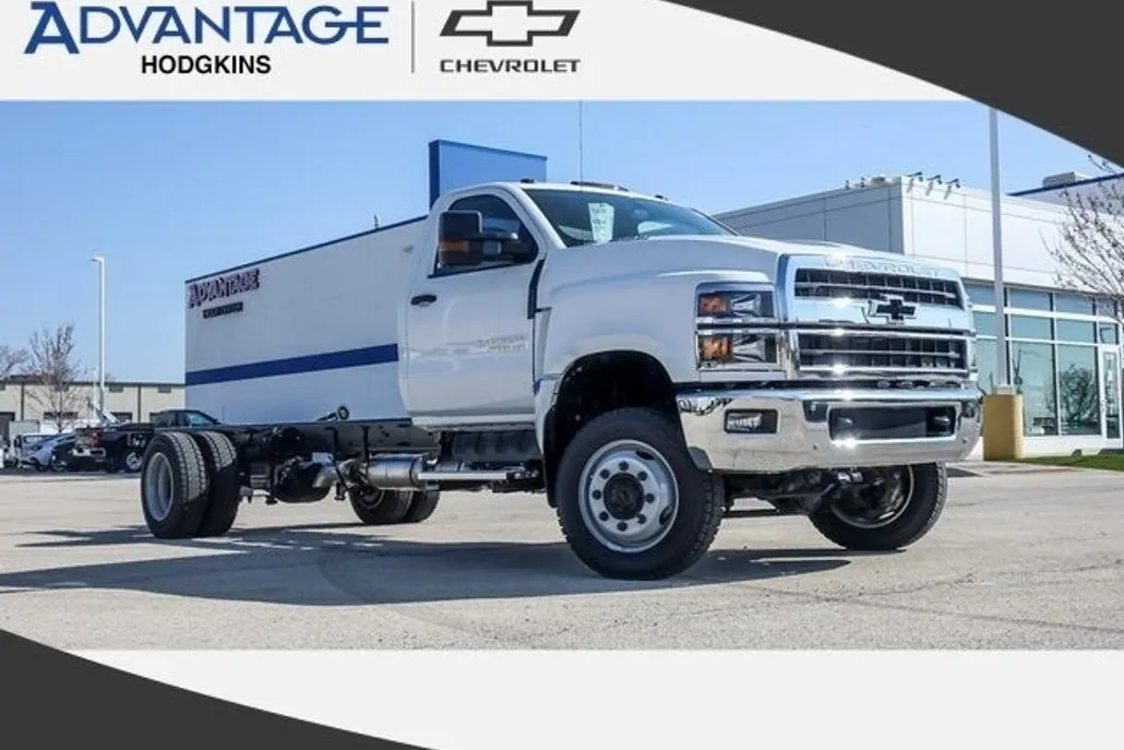 2024 Chevrolet Silverado 4500HD Work Truck photo 1