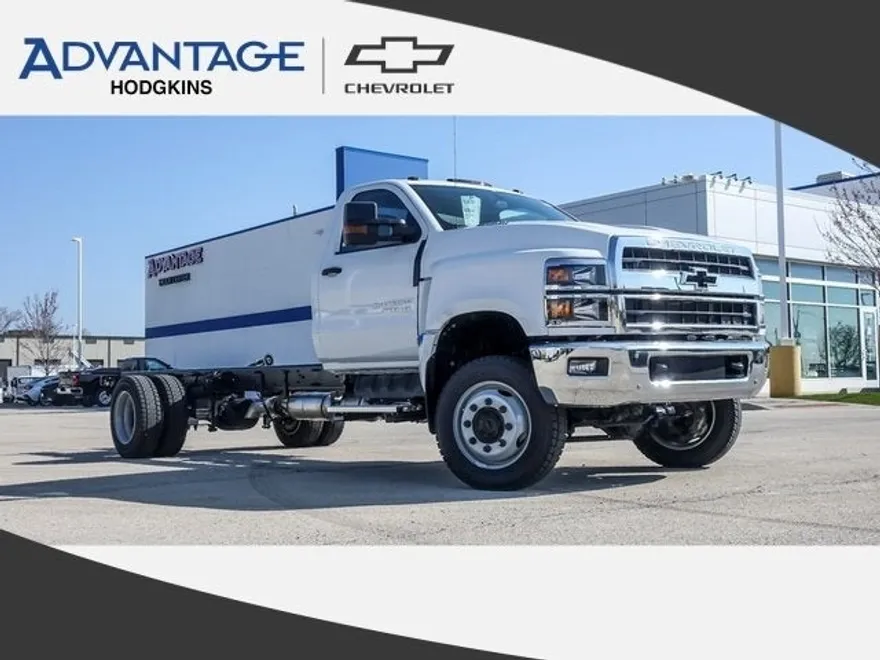 2024 Chevrolet Silverado 4500HD Work Truck photo 1