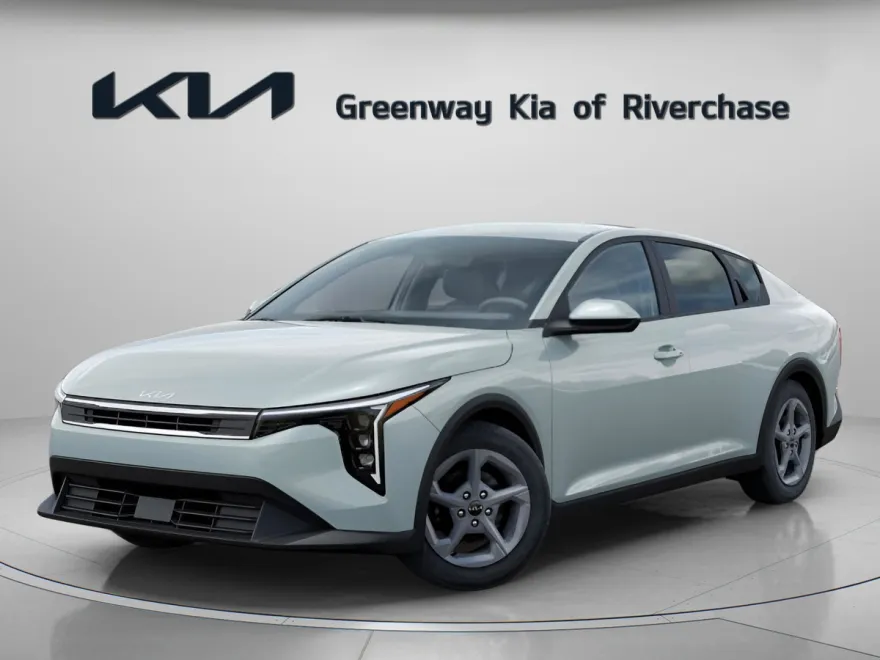 2025 Kia K4 LXS photo 1