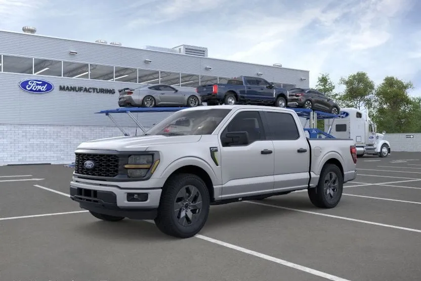 2025 Ford F-150 STX photo 1
