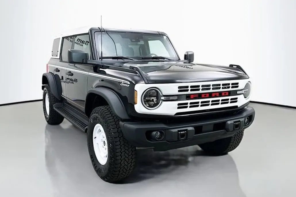 2025 Ford Bronco Heritage First Edition photo 1