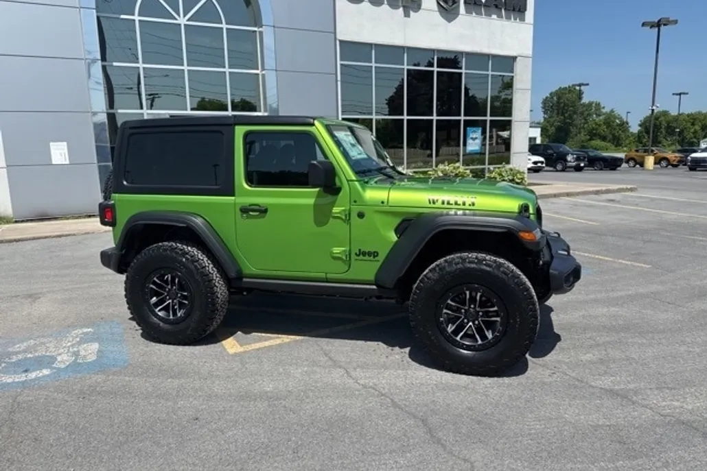 2025 Jeep Wrangler Willys photo 1