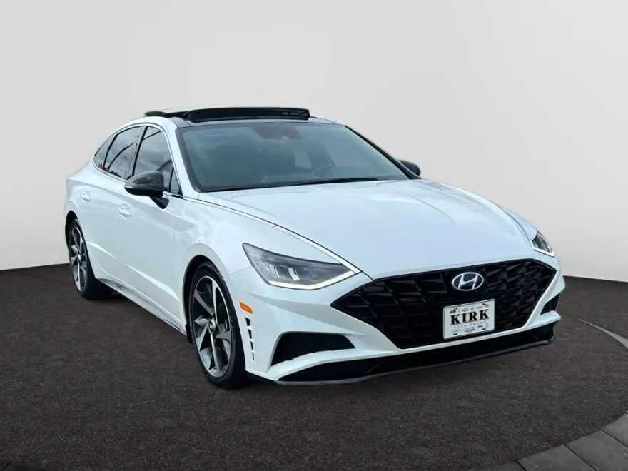 2022 Hyundai Sonata SEL Plus photo 1