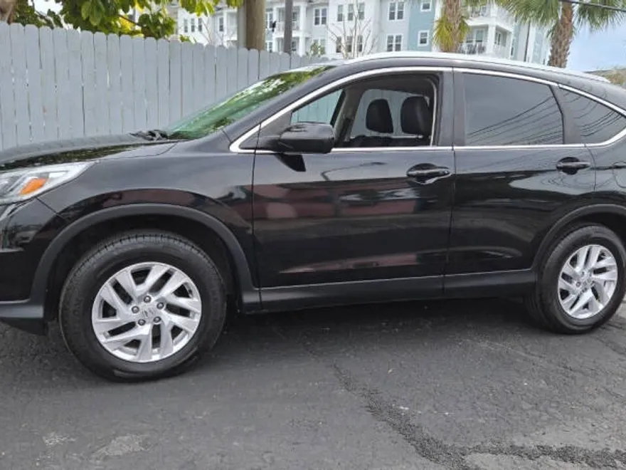 2016 Honda CR-V EX-L photo 1