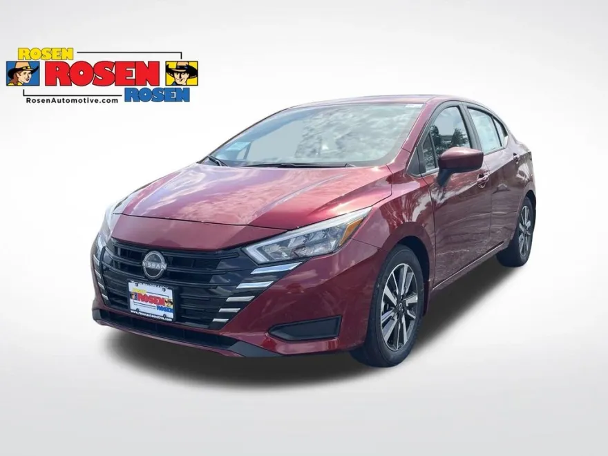 2025 Nissan Versa 1.6 SV photo 1